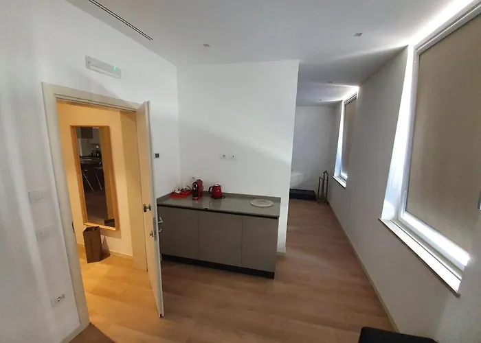Mi Casa Es Tambien Tu Casa Vips * ורונה