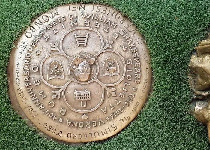 Mi Casa Es Tambien Tu Casa Vips בית הארחה